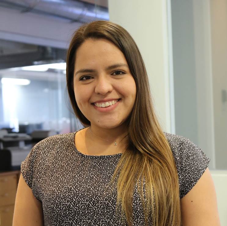 Angela Molina - Comunicaciones